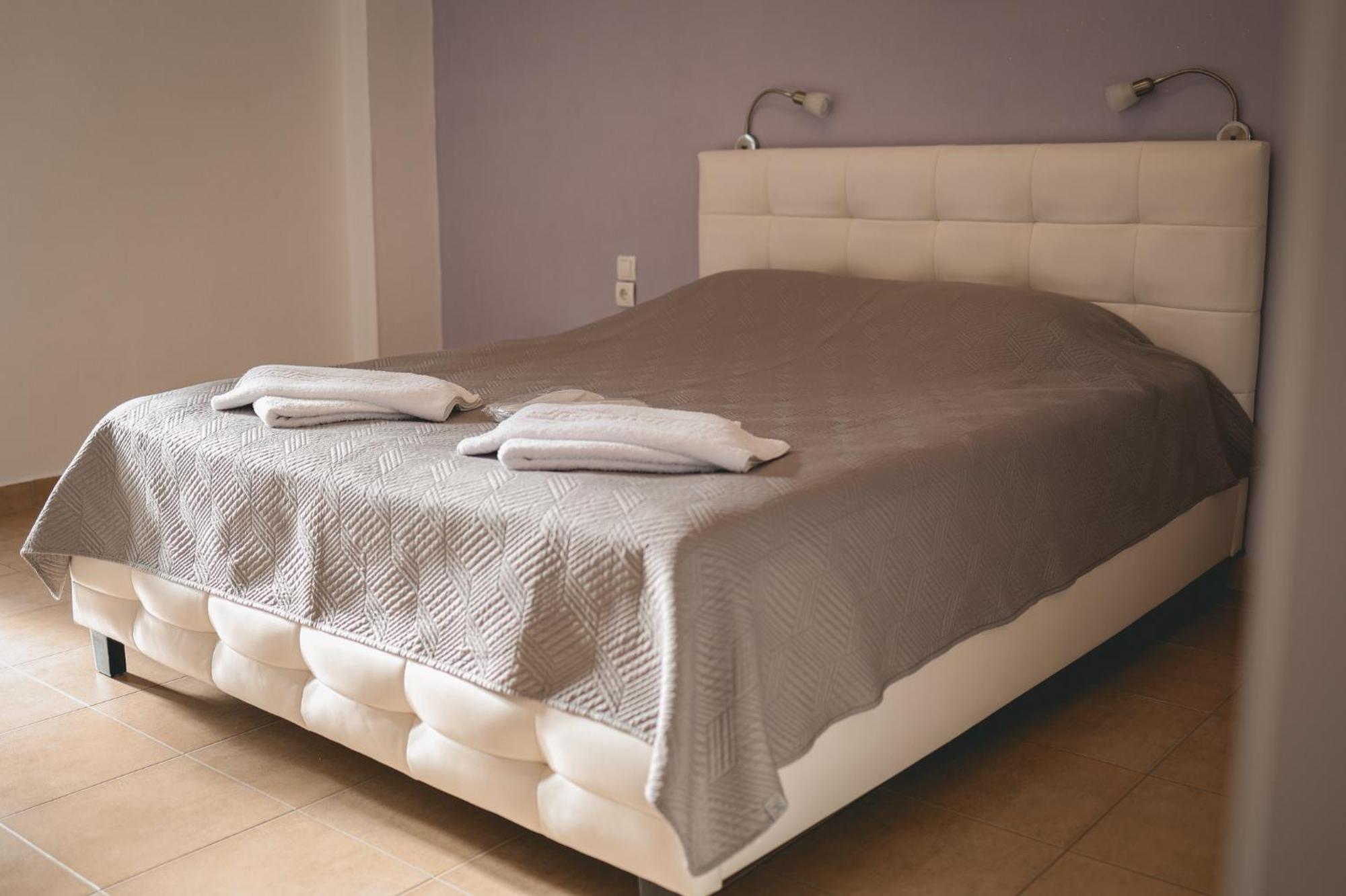 Aparthotel Tsanis Estate Parga Exterior foto